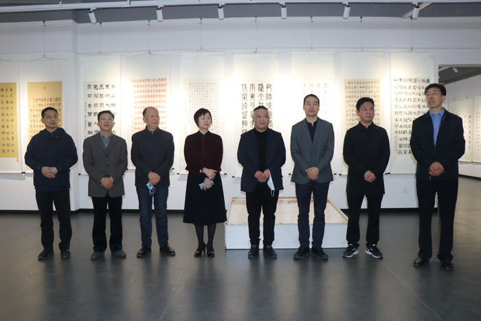 郑州市第二十六届墨缘书法作品展在郑州市青少年宫展厅展出