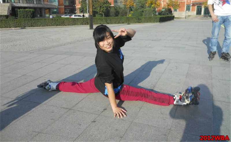 2012WBA轮滑-张莹