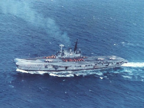 印度维拉特号航母。