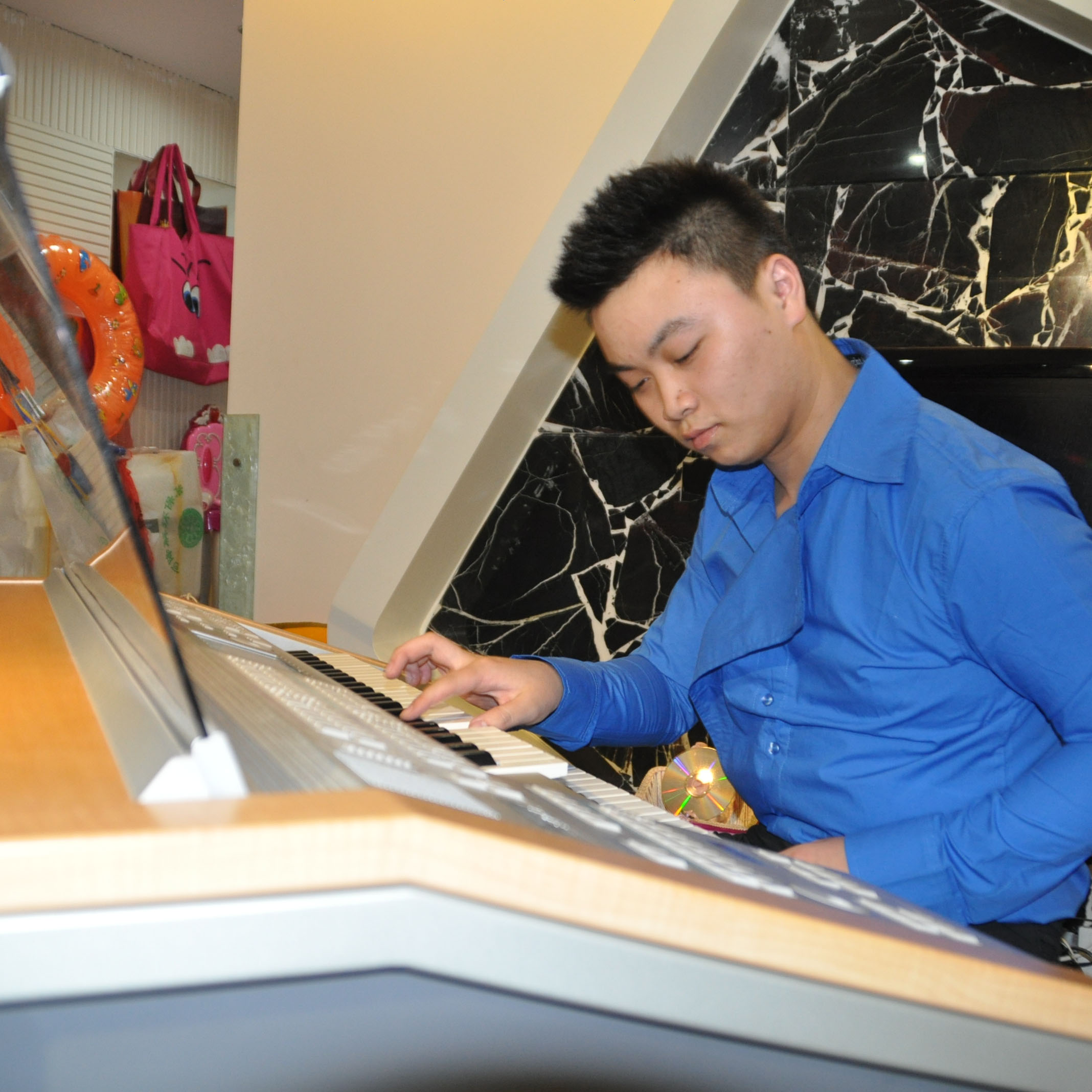 双排键电子琴--孙雨洲